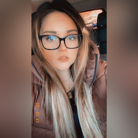 Meet your Posher, Grace @cordelias_ - Picture 8 of 16